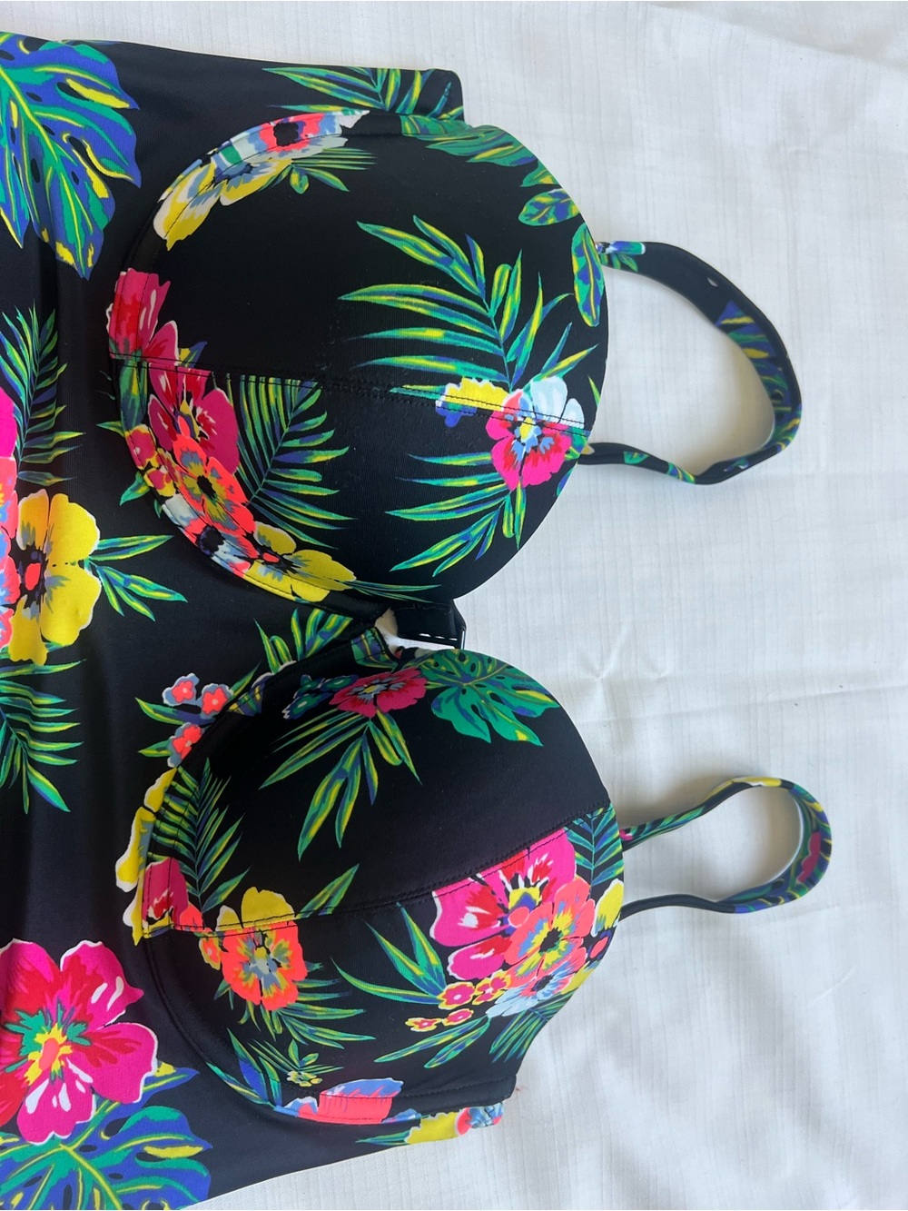 Old Navy Black Floral One-Piece Swimsuit - Picture 7 of 9